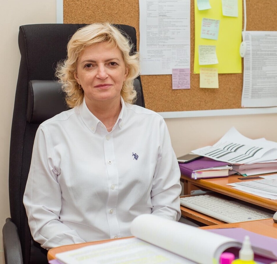 Добрякова Оксана Николаевна.